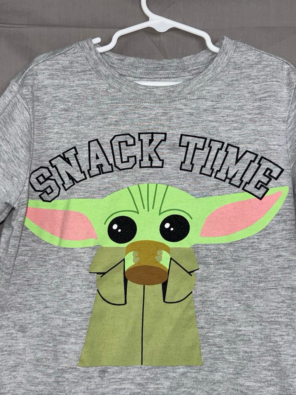 Star Wars Girls Snack Time The Child/Grogu Shirt, Size 7/8